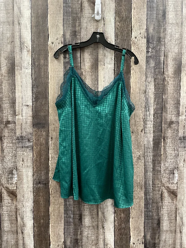 Blouse Sleeveless By Torrid In Green, Size: 2x